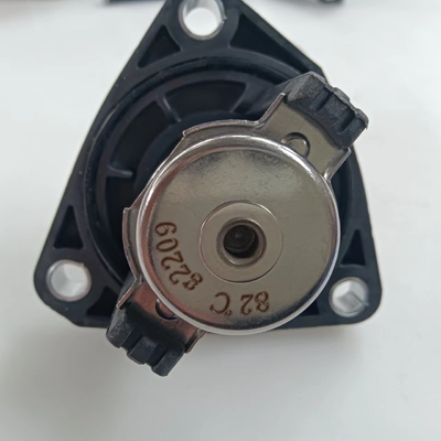 Συγκρότημα θερμοστάτη 16031-0P010 16031-31011 για το Toyota TACOMA TUNDRA