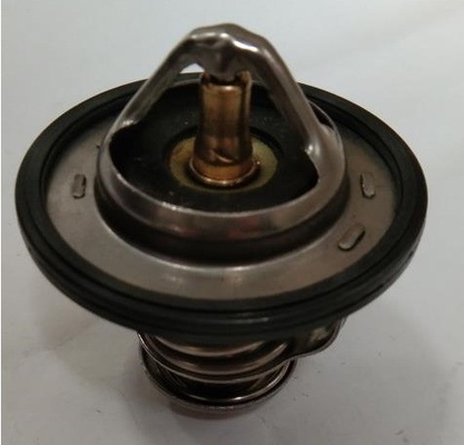 21200-VC20A 82Degree Θερμοστάτη ψύξης κινητήρα για SUNNY Traveller NP300 JUKE SUNNY